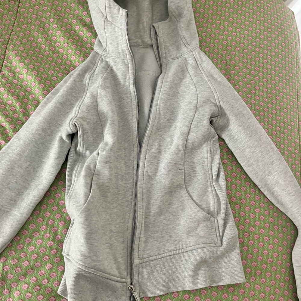 Lululemon Full zip scuba heathered gray jacket.